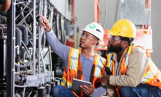 Best Licensed Electrician  in Honaker, VA